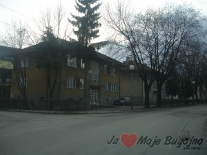 2007-11-25 - pored muzeja